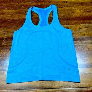 Lululemon blue workout tank size 6